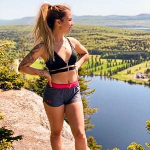 Meet your Posher, Christina